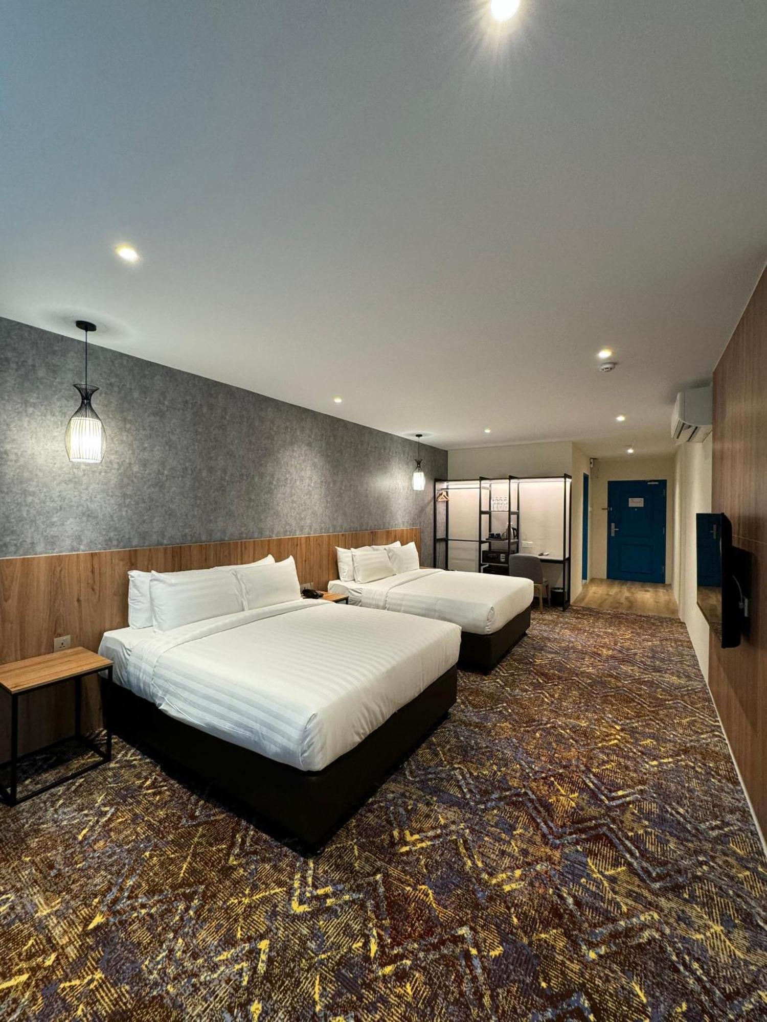 Le'Genda Hotel Каджанг Экстерьер фото